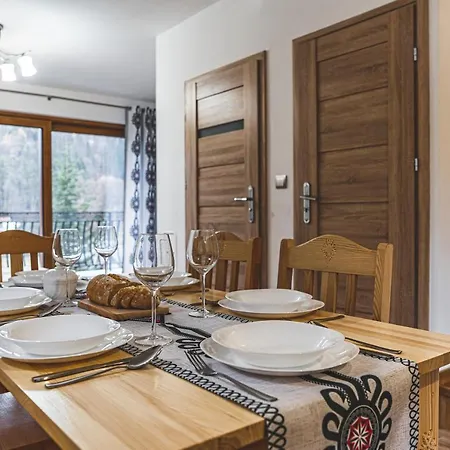 Pieninska Rosa Casa de Férias *