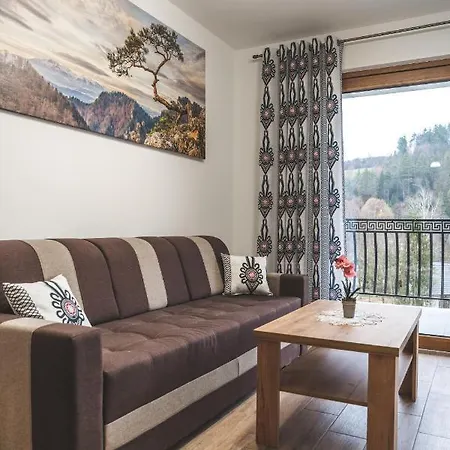 Pieninska Rosa 펜션 크로시엔코