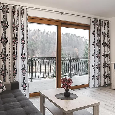 펜션 Pieninska Rosa *